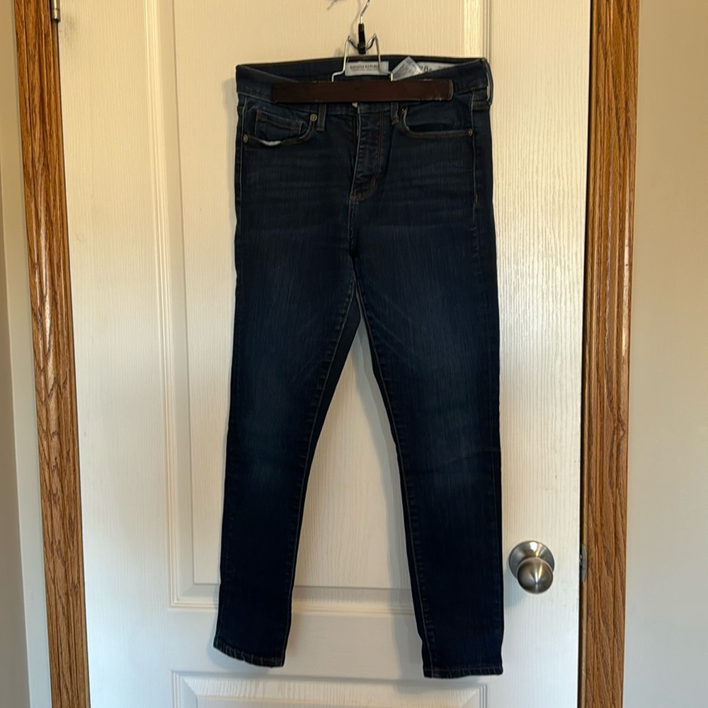 Dark wash skinny jeans - banana republic petite